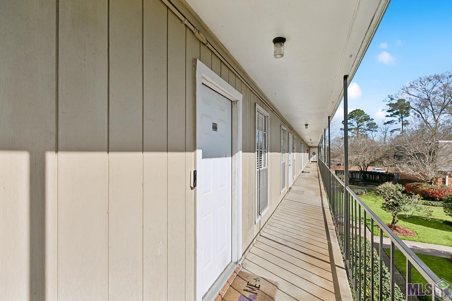 1755 College Drive, Unit 212 Baton Rouge, LA 70808 - Photo 2 of 11