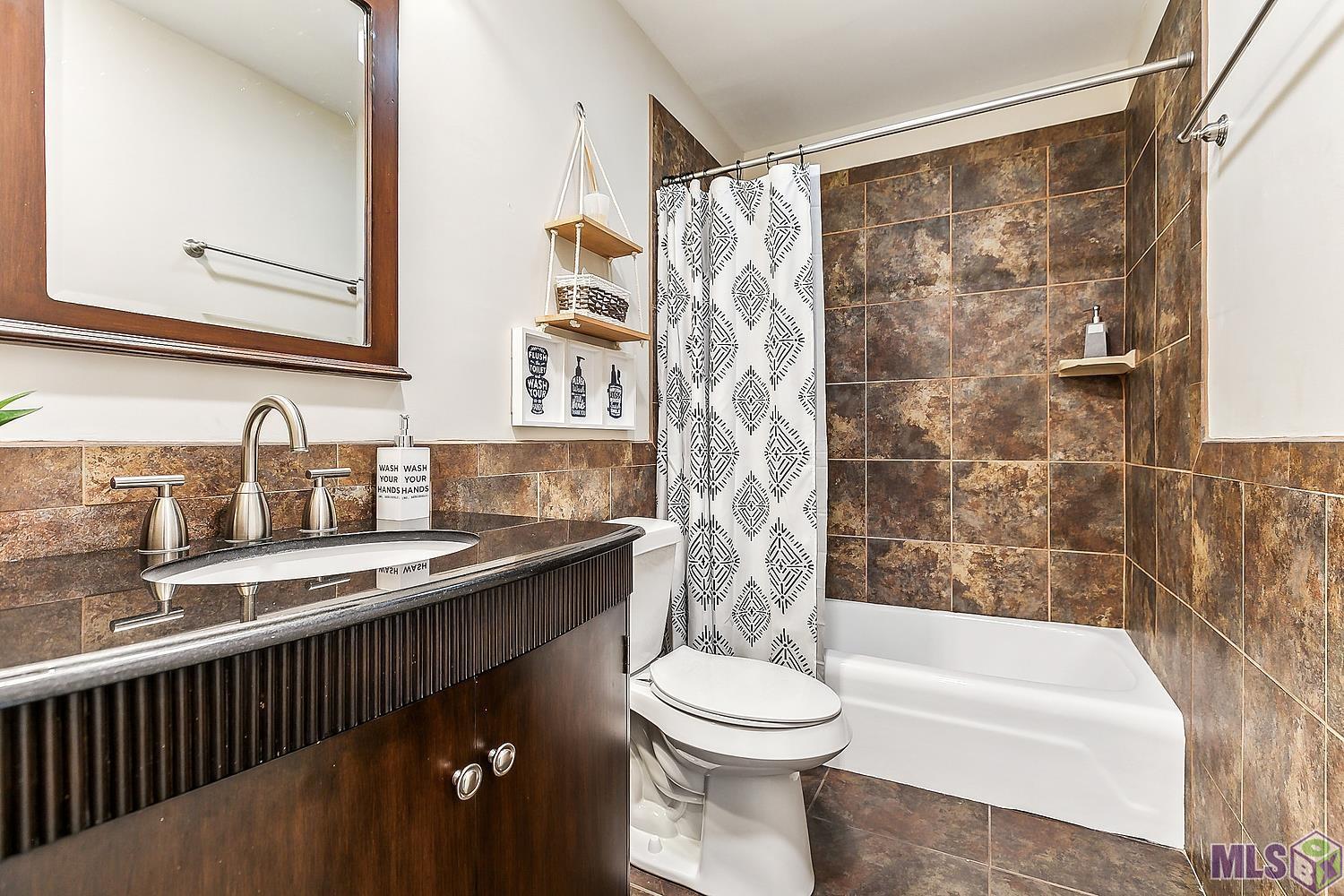 1755 College Drive, Unit 212 Baton Rouge, LA 70808 - Photo 10 of 11