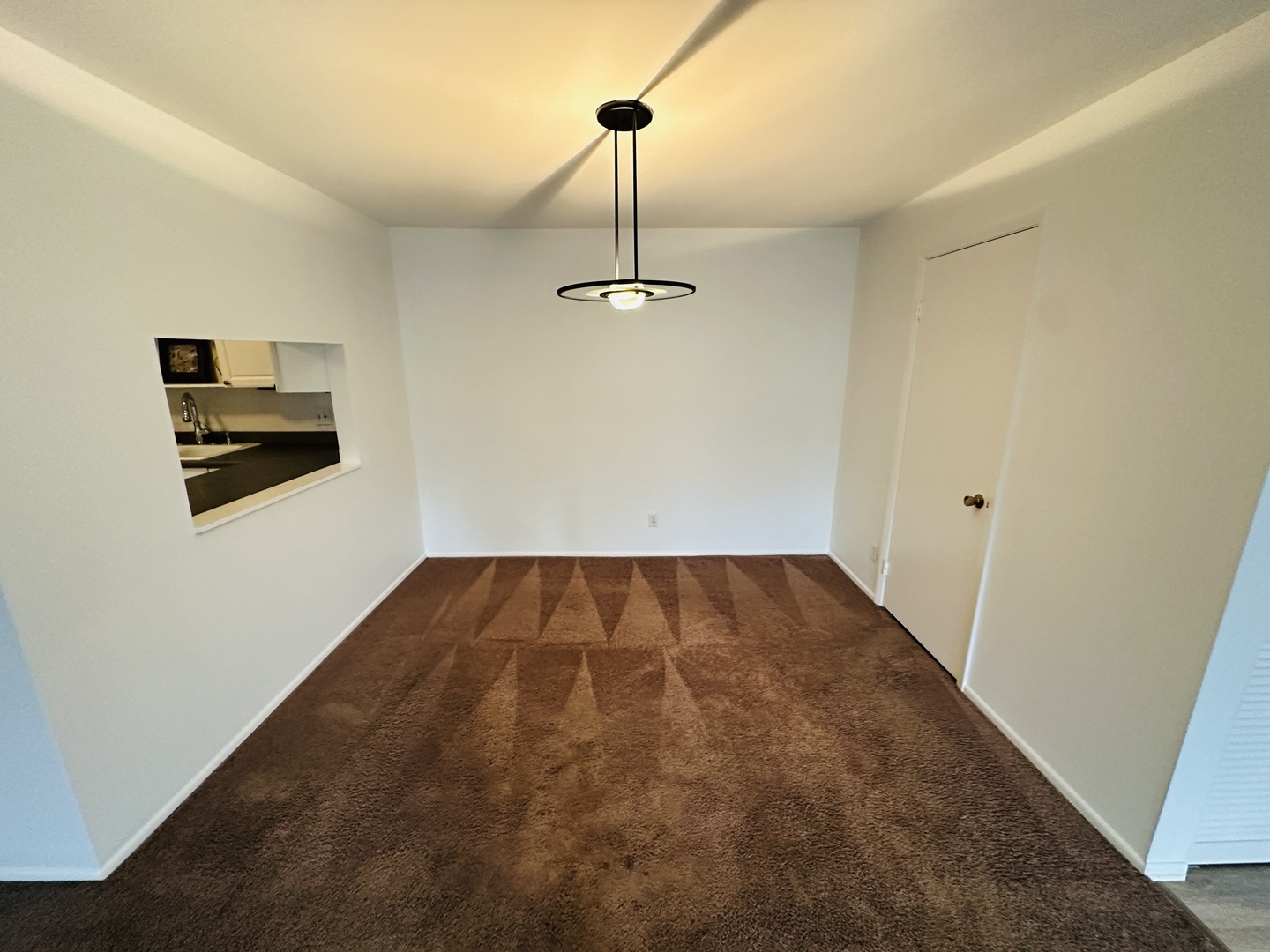 803 Brook Drive, Unit 5 Streamwood, IL 60107 - Photo 9 of 18