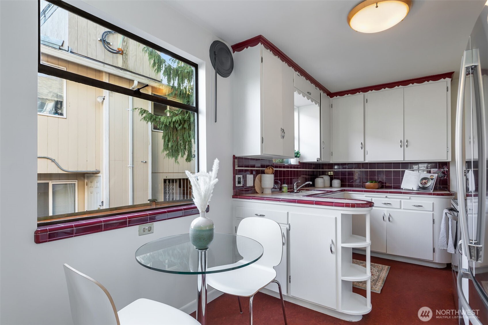 1323 Sturgus Avenue South Seattle, WA 98144 - Photo 7 of 22