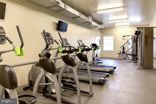 $109,900 | 16904 Pickwick Lane, Unit 307, Hagerstown, MD 21740