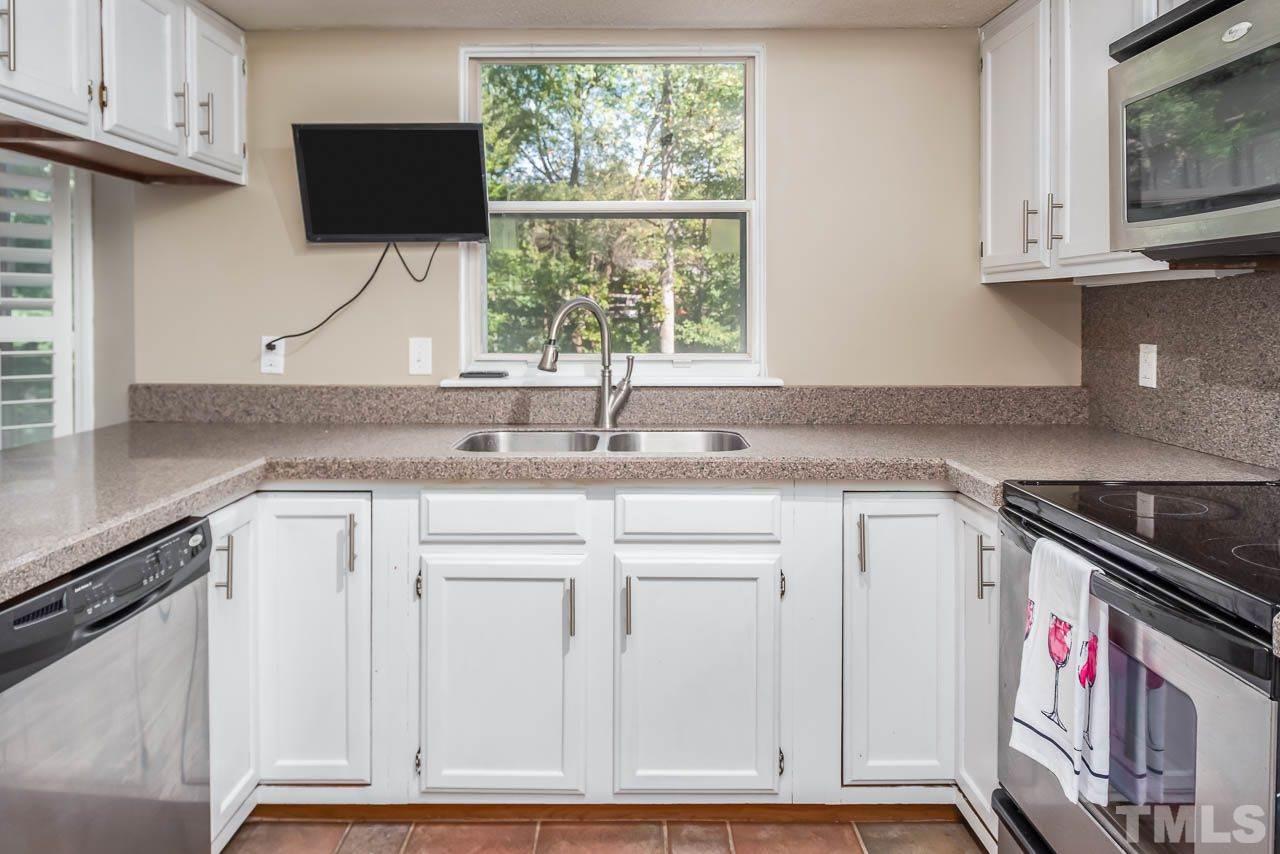 5423 Lacy Road Durham, NC 27713 - Photo 8 of 25 Gallery Image 8