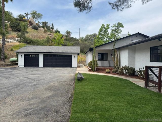 $1,099,500 | 28983 Mountain Meadow Road, Escondido, CA 92026