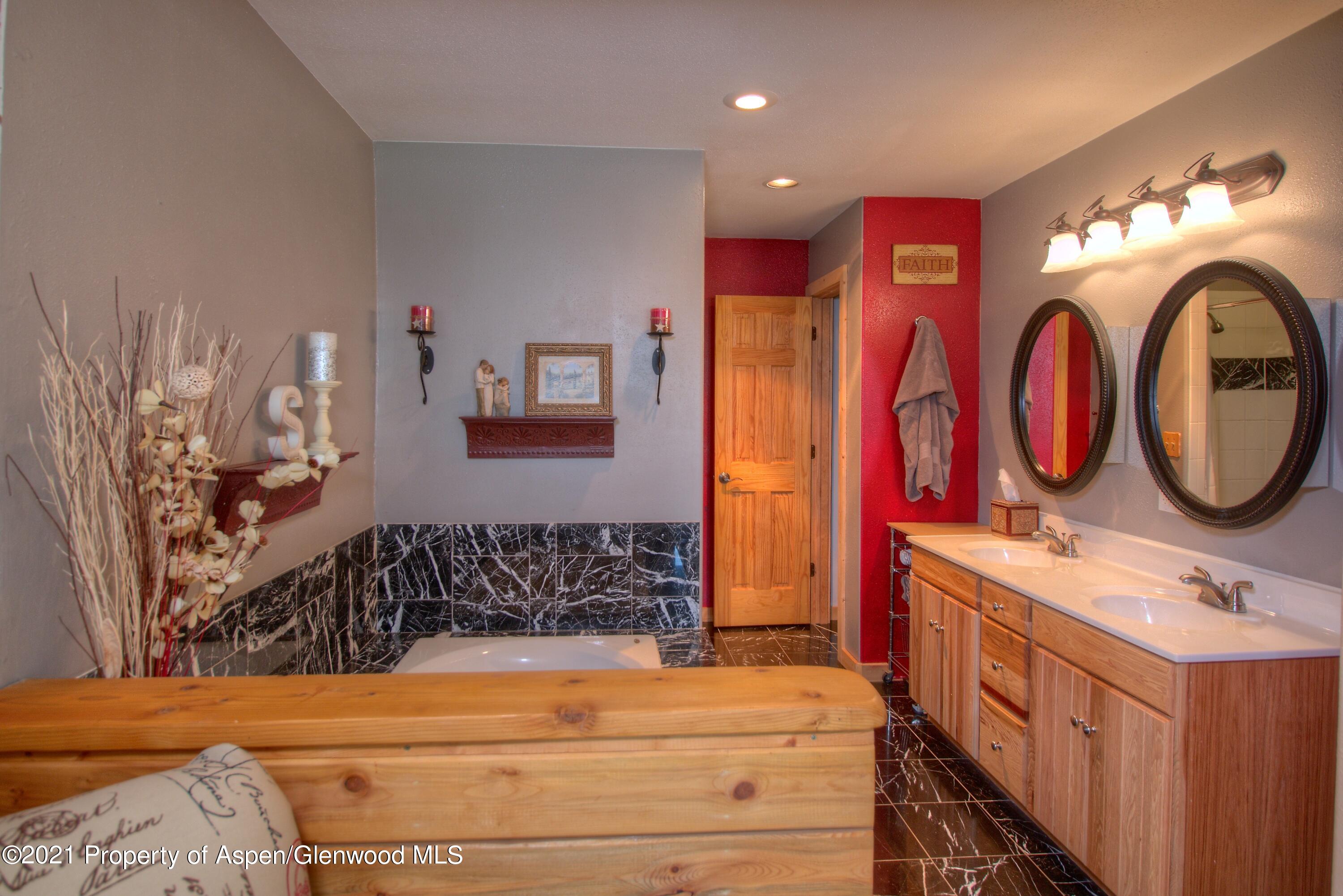 2168 45 1/2 Road De Beque, CO 81630 - Photo 13 of 33 49