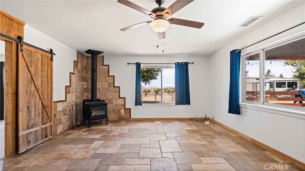 28736 Warren Road Hemet, CA 92545 - Photo 11 of 58