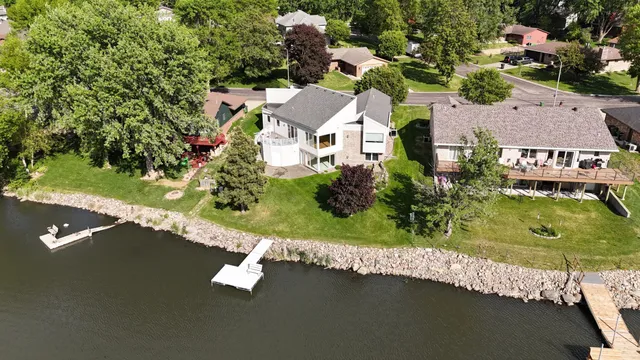 $629,000 | 1976 Bay Street, Worthington, MN 56187
