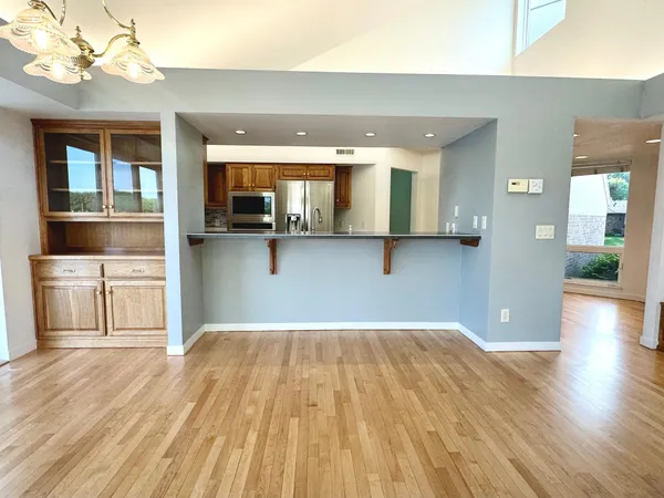 $629,000 | 1976 Bay Street, Worthington, MN 56187