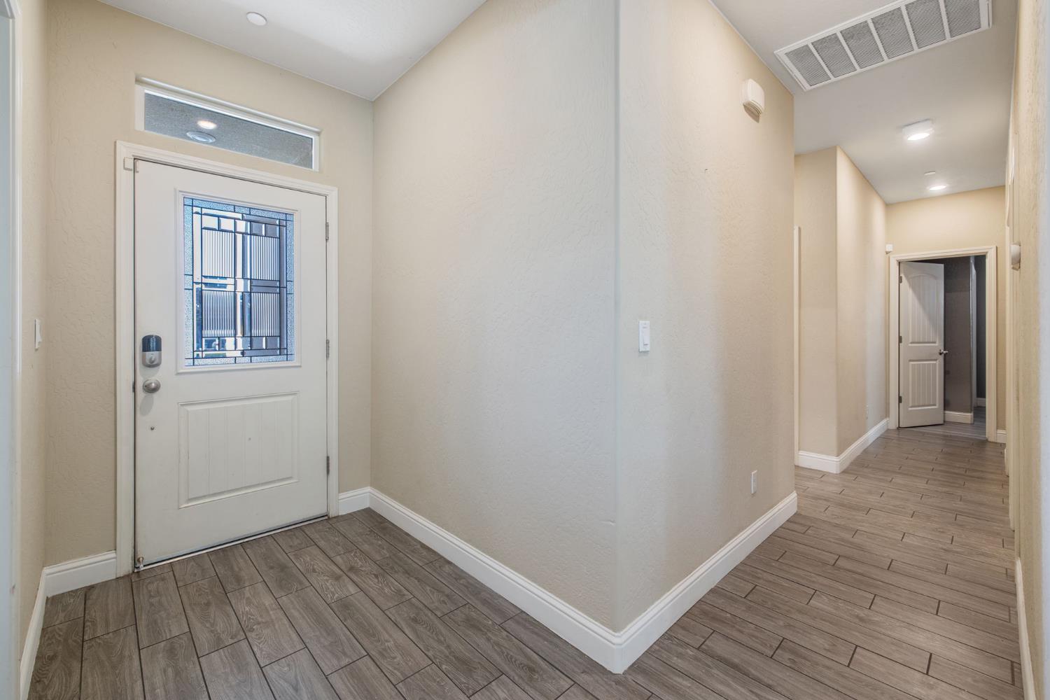 757 Strada Street Lemoore, CA 93245 - Photo 9 of 63