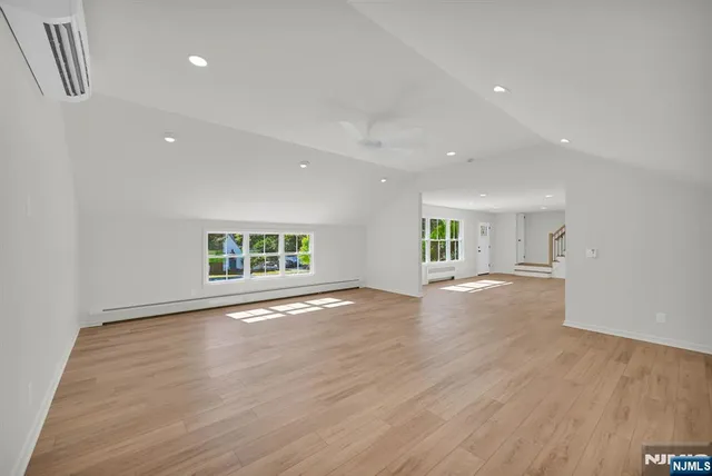 $899,000 | 60 Fremont Avenue, Park Ridge, NJ 07656