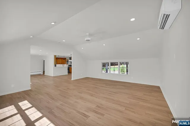 $899,000 | 60 Fremont Avenue, Park Ridge, NJ 07656