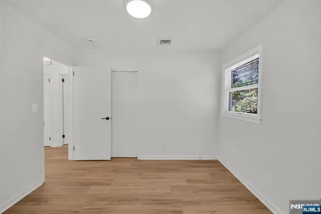 $899,000 | 60 Fremont Avenue, Park Ridge, NJ 07656