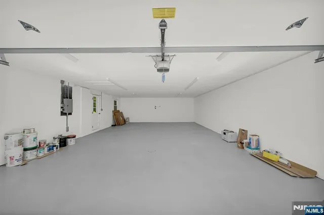 $899,000 | 60 Fremont Avenue, Park Ridge, NJ 07656