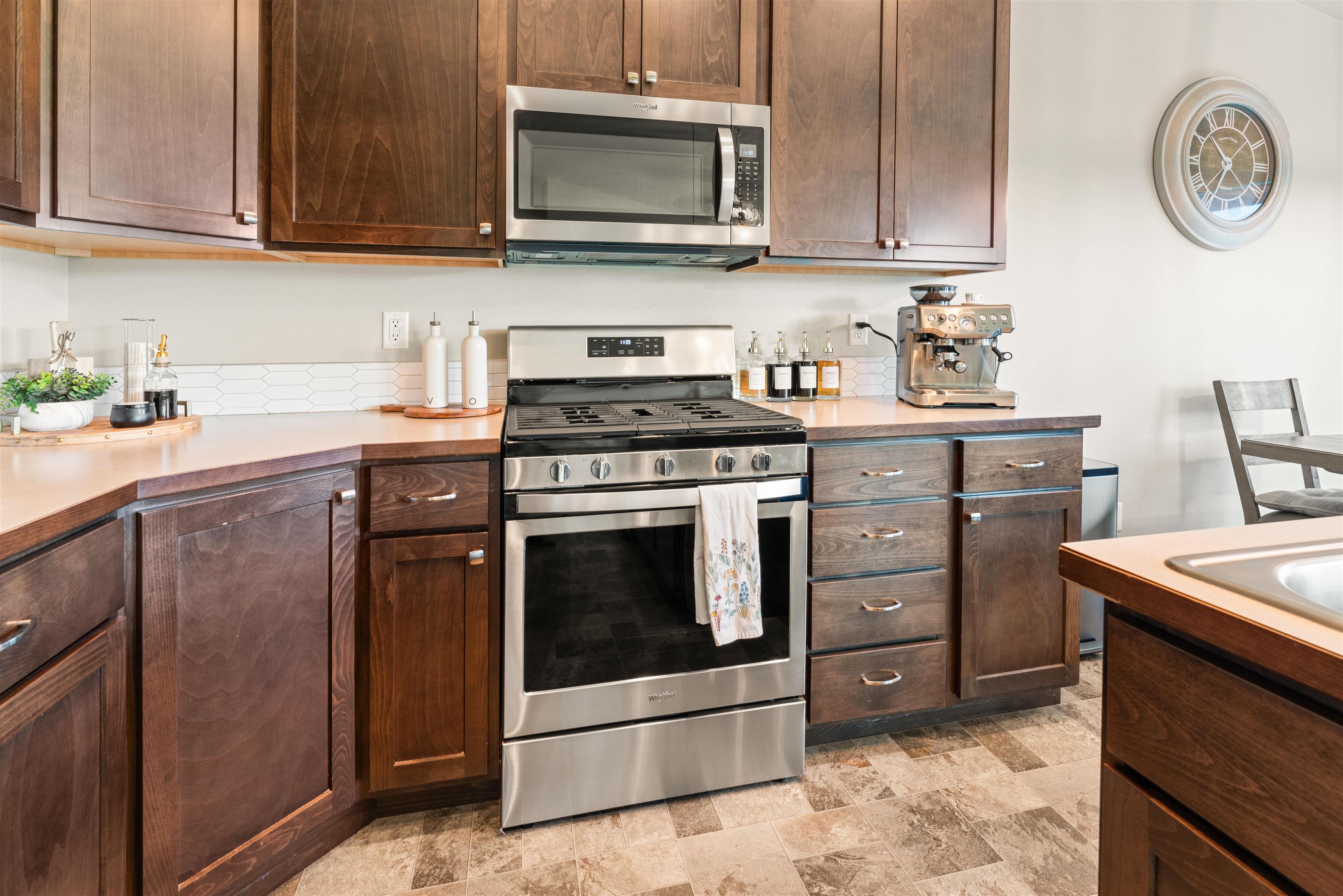 6705 Chumani Road Cheney, WA 99004 - Photo 14 of 29