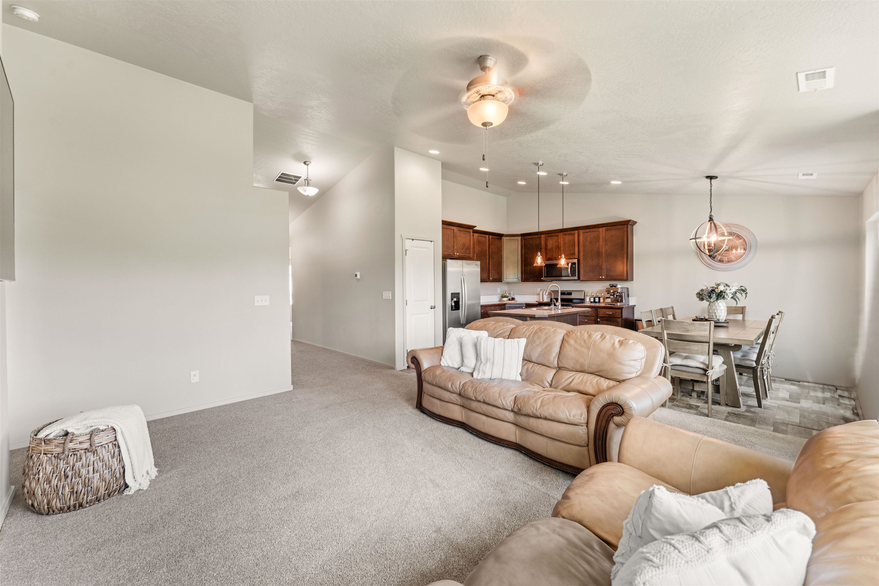 6705 Chumani Road Cheney, WA 99004 - Photo 8 of 29