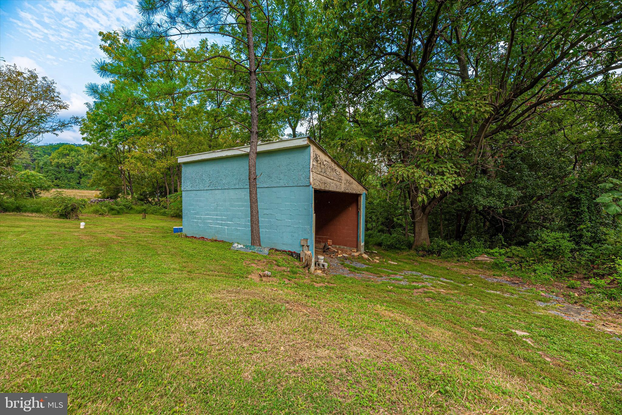 6153 Fulmer Road Frederick, MD 21703 - Photo 36 of 37 Garage needs roof