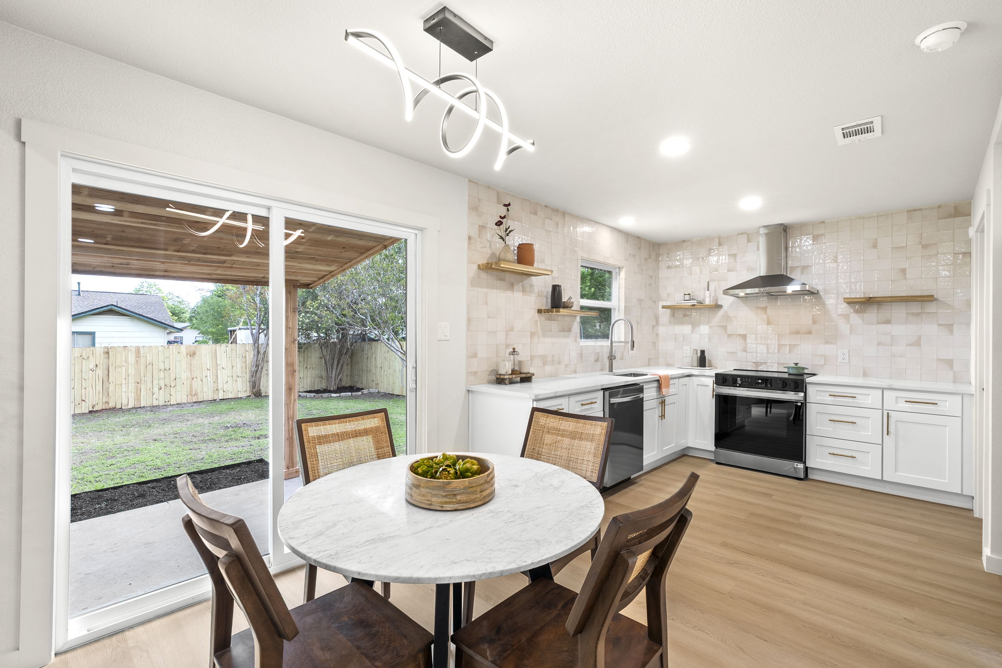 2107 Cindy Lane Austin, TX 78727 - Photo 11 of 33