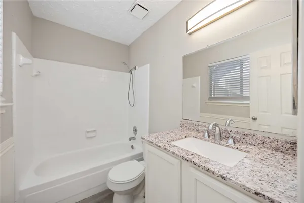 $1,650 | 13134 Bamboo Forest Trail, Houston, TX 77044