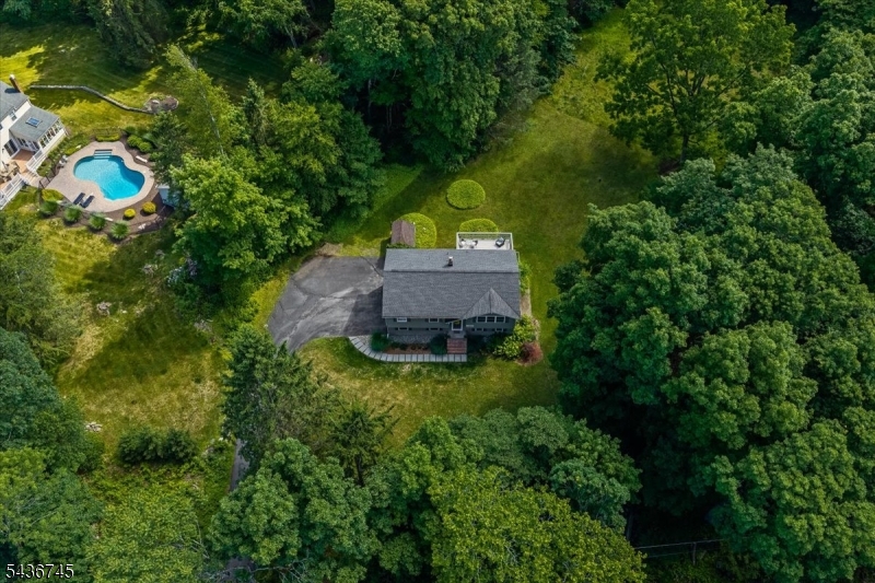 9 Wehrli Road Long Valley, NJ 07853 - Photo 36 of 40