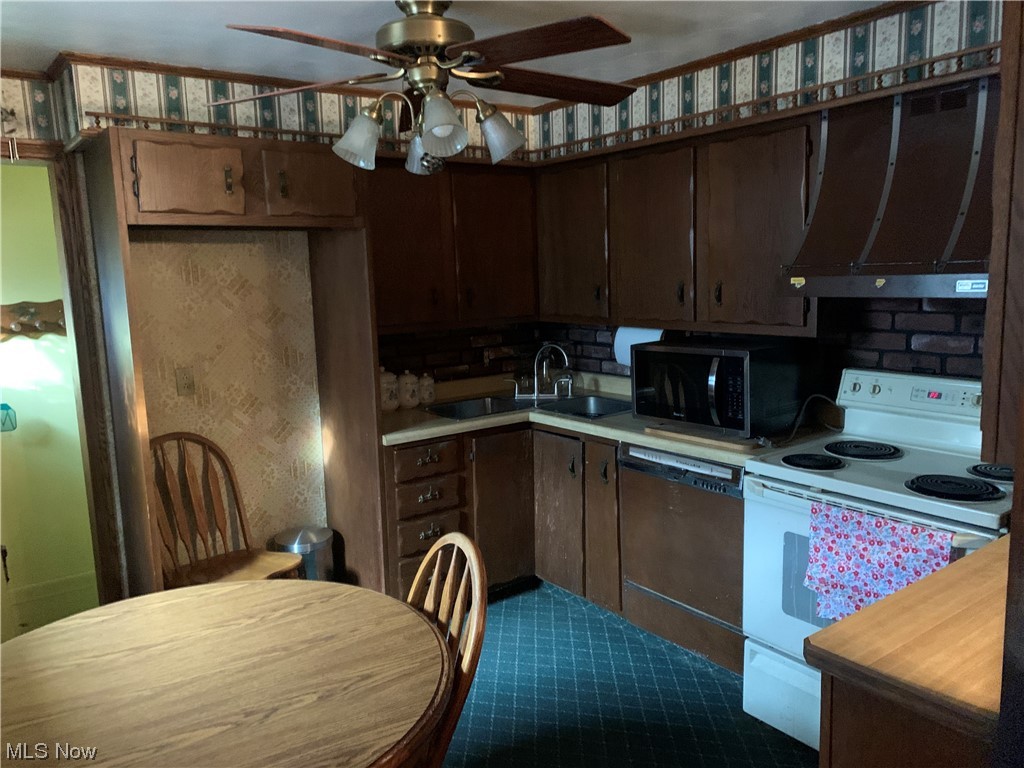 30255 Georgetown Road Salem, OH 44460 - Photo 7 of 19