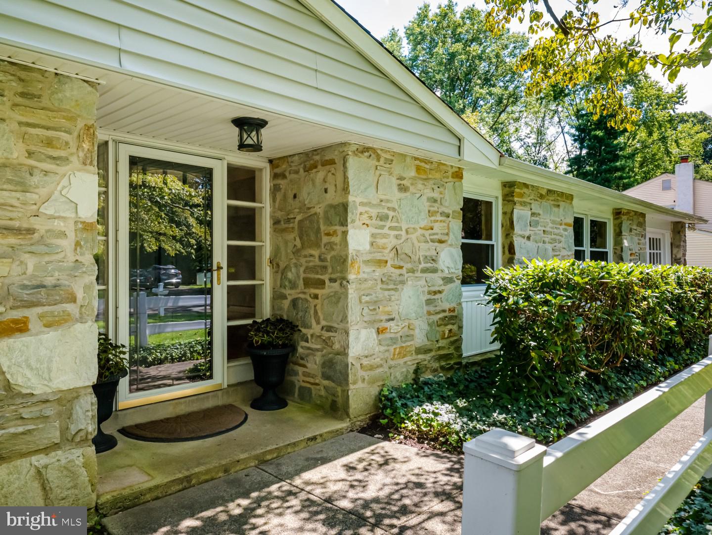 366 Saly Road Yardley, PA 19067 - Photo 3 of 36 Front Entry