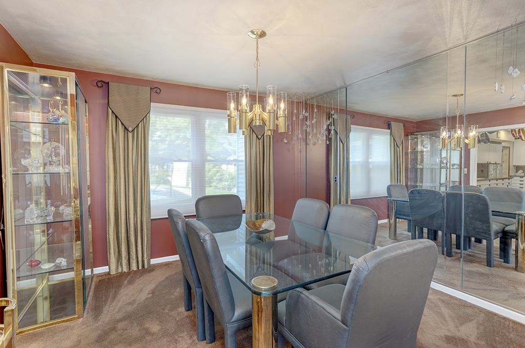 5102 Brookview Road Rockford, IL 61107 - Photo 5 of 44 Gallery Image 5