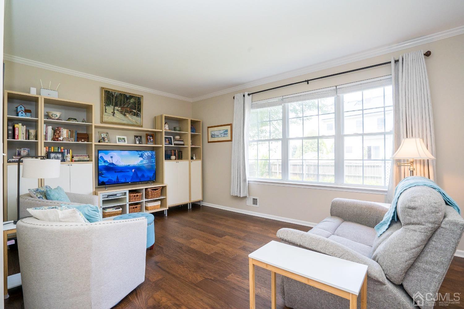 25 Champlain Road Monmouth Junction, NJ 08852 - Photo 6 of 37 Gallery Image 6