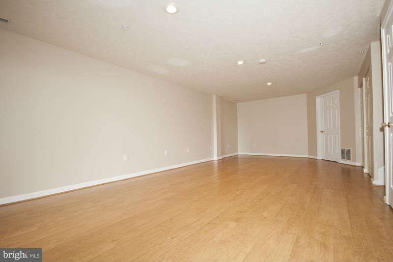 207 Carolstowne Road Reisterstown, MD 21136 - Photo 13 of 28 Family Room
