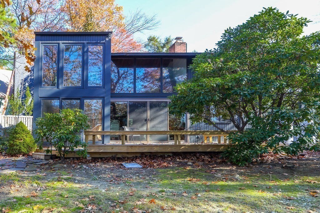 71 Lakeshore Road Natick, MA 01760 - Photo 4 of 39 Gallery Image 4