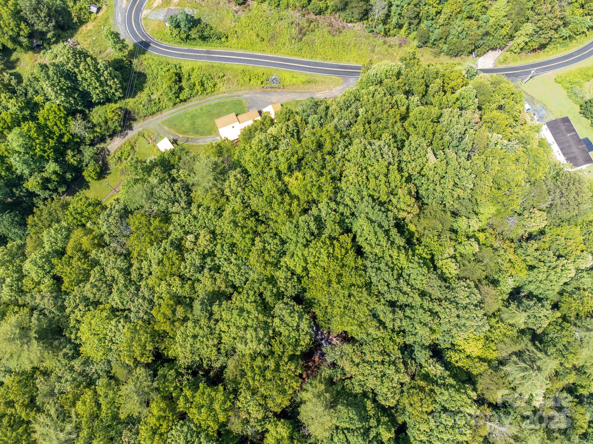 691 Sandy Bottom Road Marshall, NC 28753 - Photo 19 of 26 Gallery Image 19