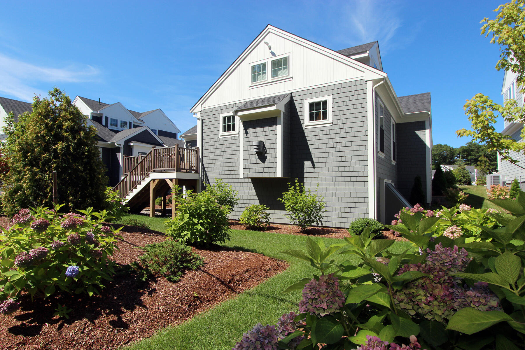 64 Cobblestone Circle Mashpee, MA 02649 - Photo 4 of 27 img_6499
