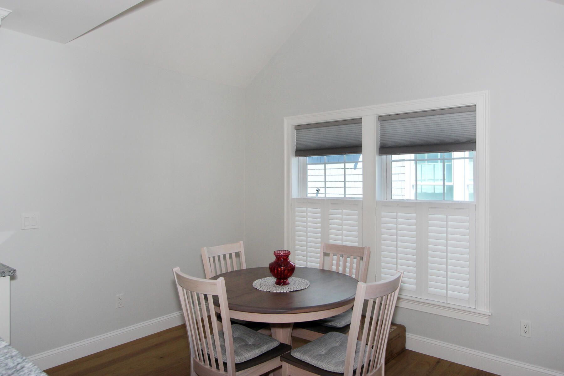 64 Cobblestone Circle Mashpee, MA 02649 - Photo 8 of 27 img_6515f