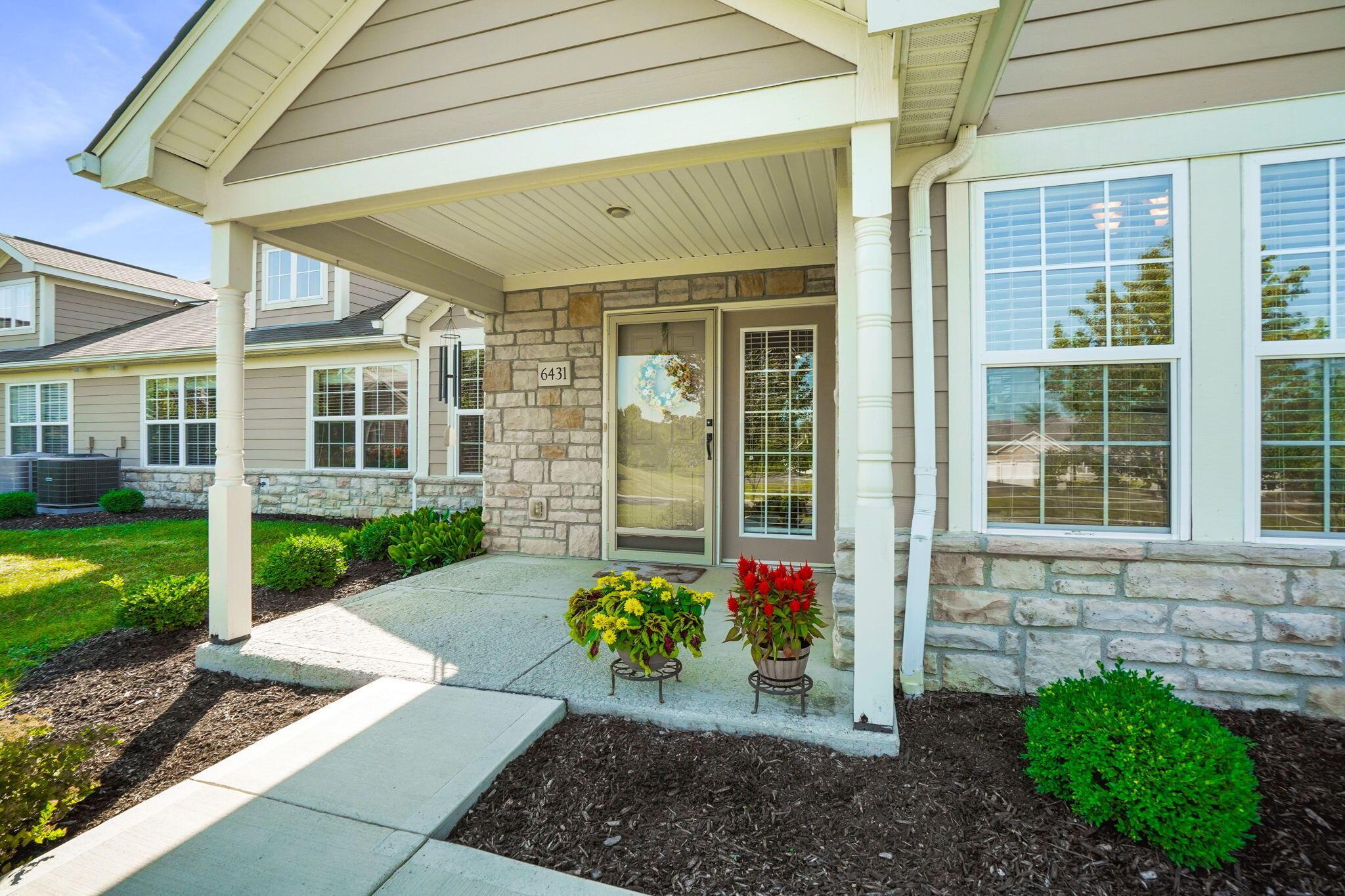6431 Springwell Place Powell, OH 43065 - Photo 2 of 54 11-web-or-mls-DSC06398