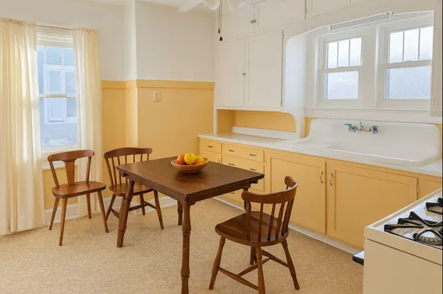 $154,900 | 1602 Main Avenue, Sheboygan, WI 53083