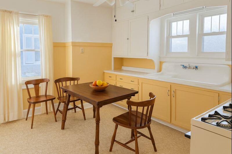 1602 Main Avenue Sheboygan, WI 53083 - Photo 3 of 7 Virtually Staged