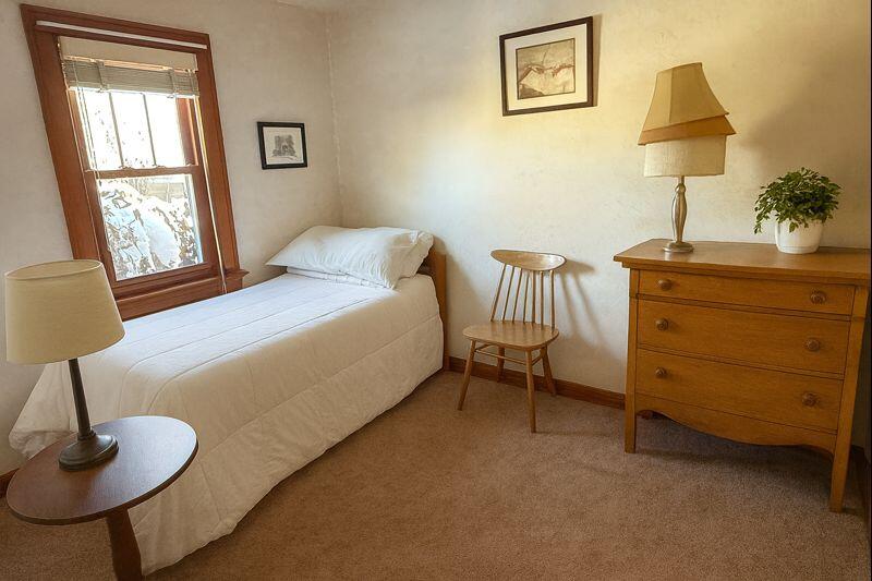 1602 Main Avenue Sheboygan, WI 53083 - Photo 6 of 7 Virtually Staged