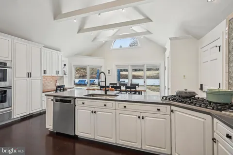 $1,499,900 | 38 Dunminning Road, Newtown Square, PA 19073