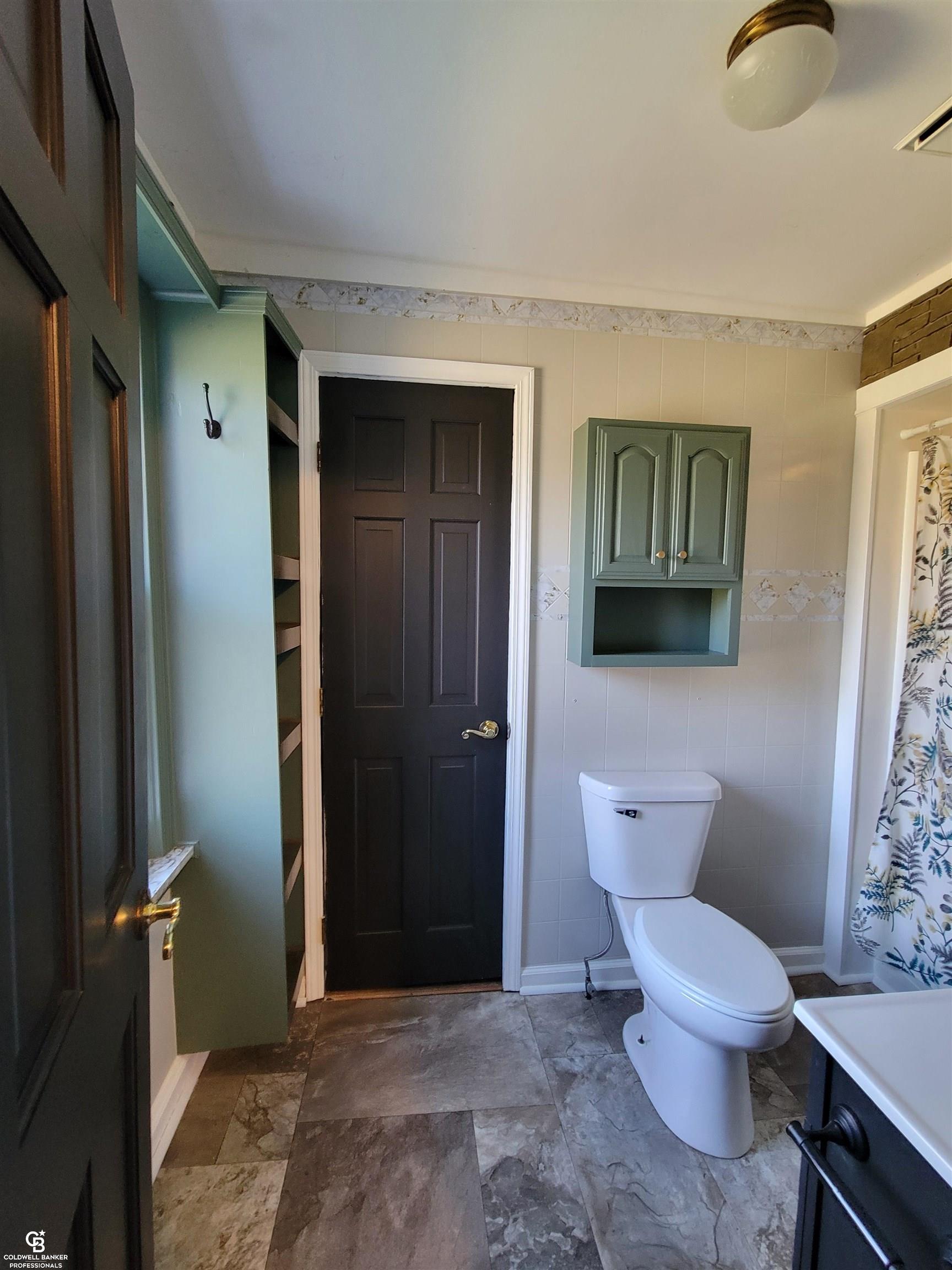 8191 Duquette Road Yale, MI 48097 - Photo 13 of 35 50158823-28654dd7-3d83-42ce-97ea-d3ccf2a98ec8.JPG