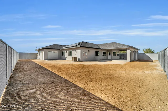 $459,900 | 21701 Darrow Drive, California City, CA 93505