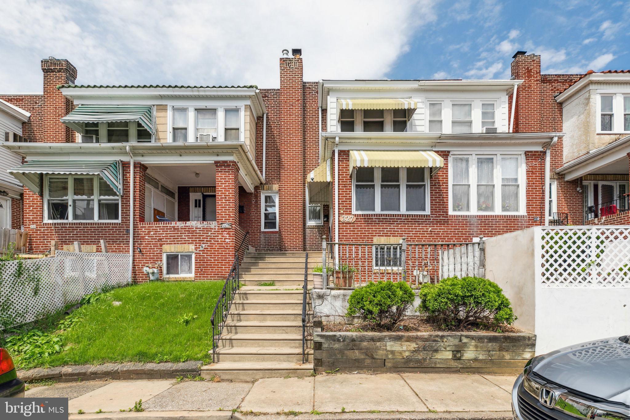 327 Avon Road Upper Darby, PA 19082 - Photo 2 of 29