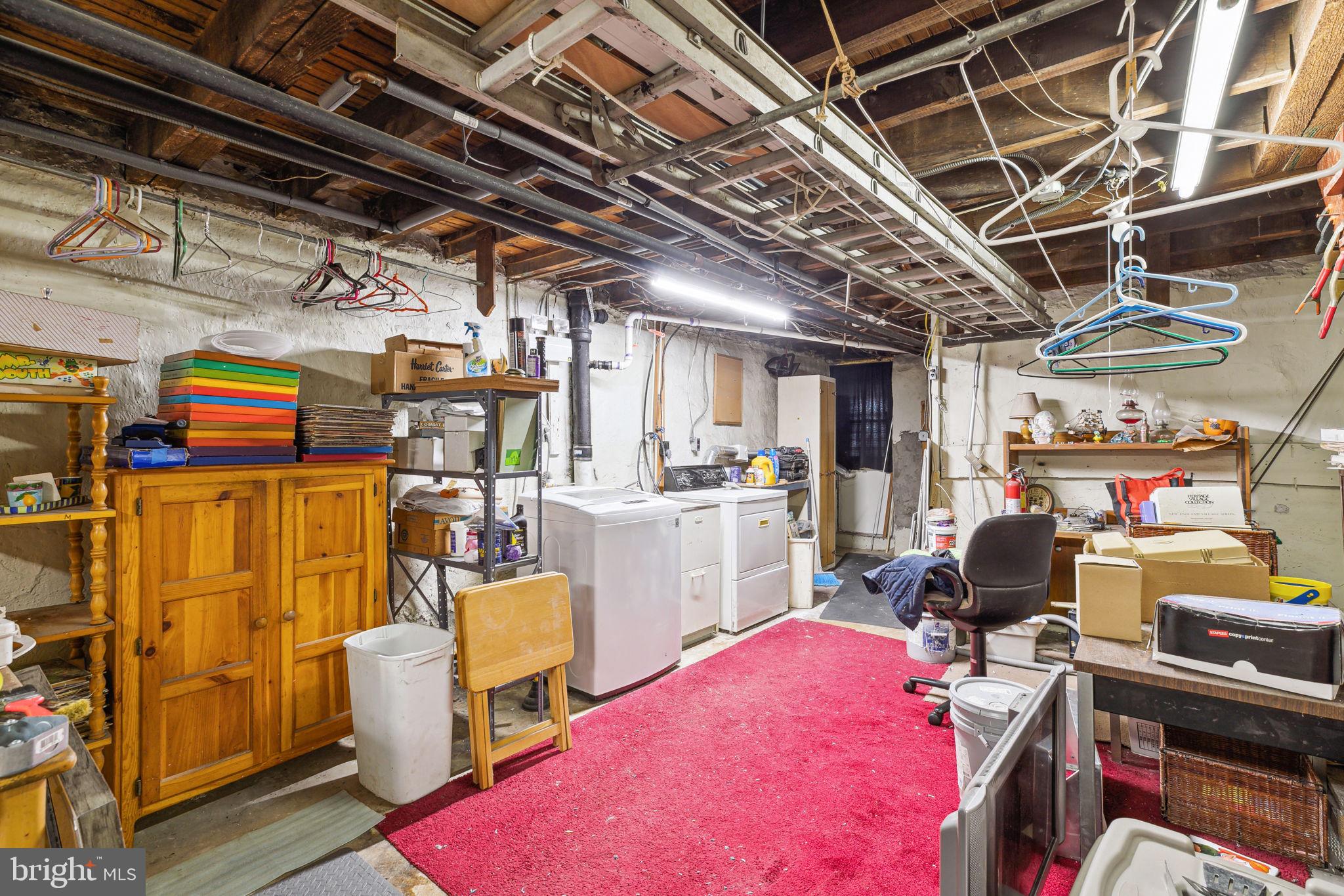 327 Avon Road Upper Darby, PA 19082 - Photo 24 of 29