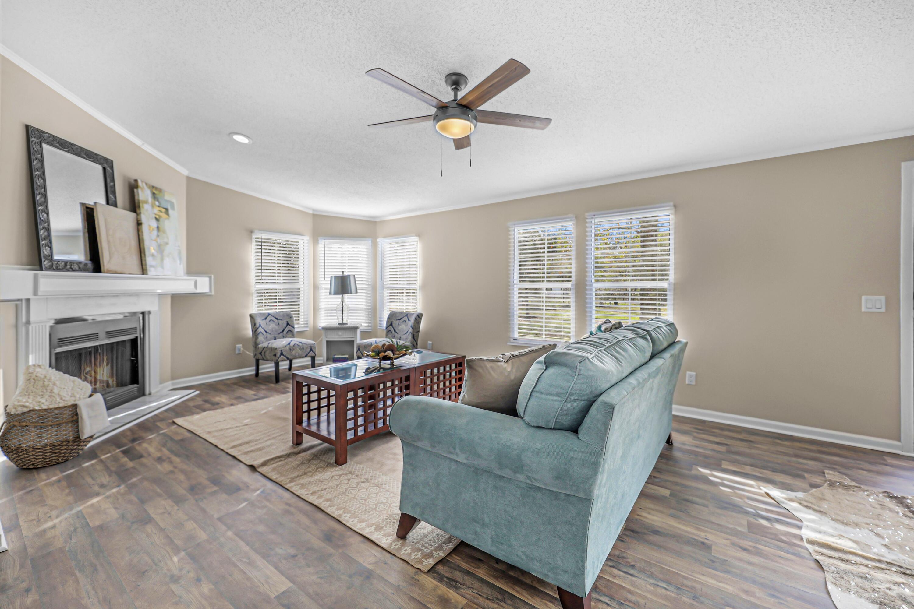 540 Cane Creek Road Cross, SC 29436 - Photo 2 of 25 Living Room