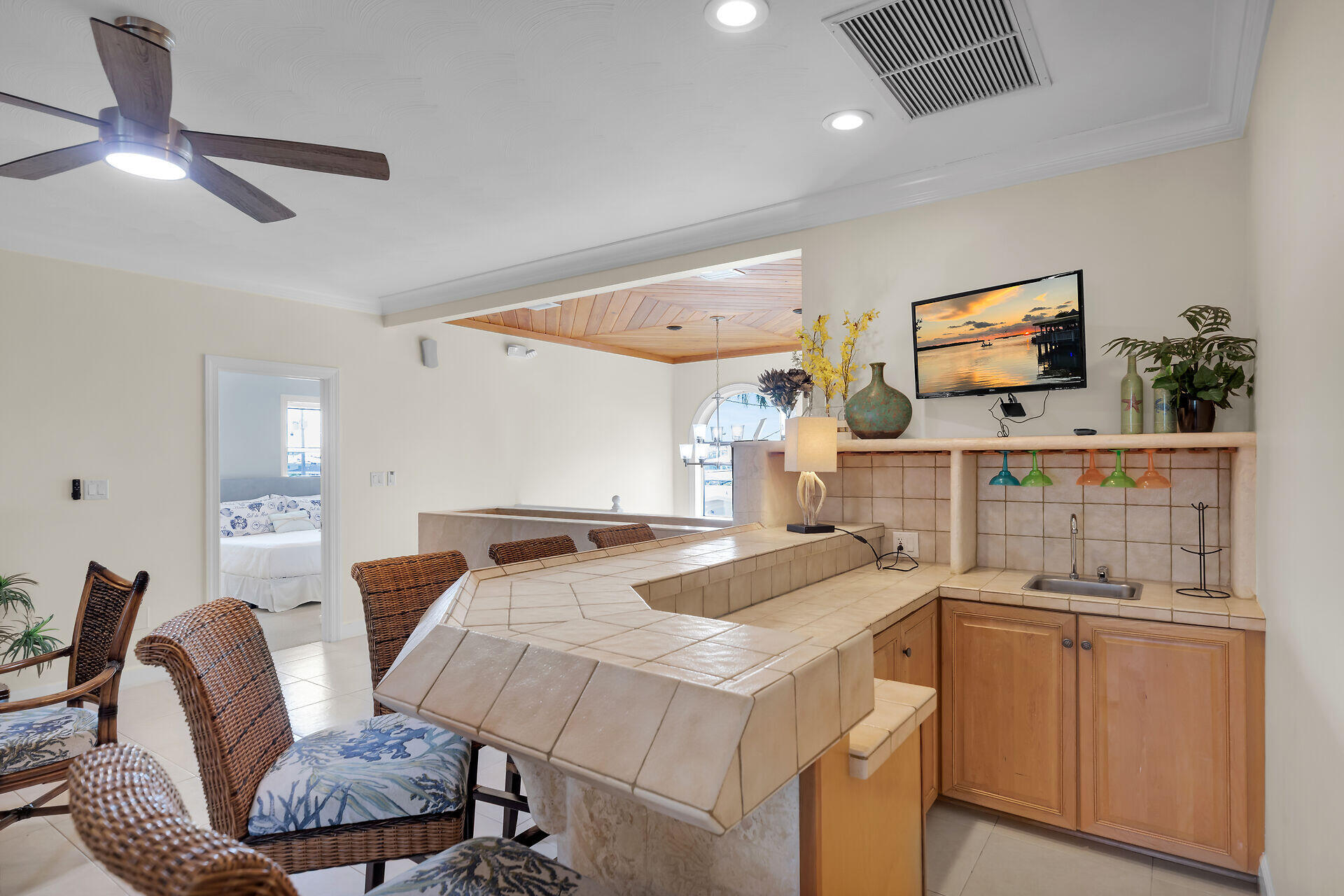 580-590 10th Street Key Colony Beach, FL 33051 - Photo 19 of 75 virtual-tour-361047-14