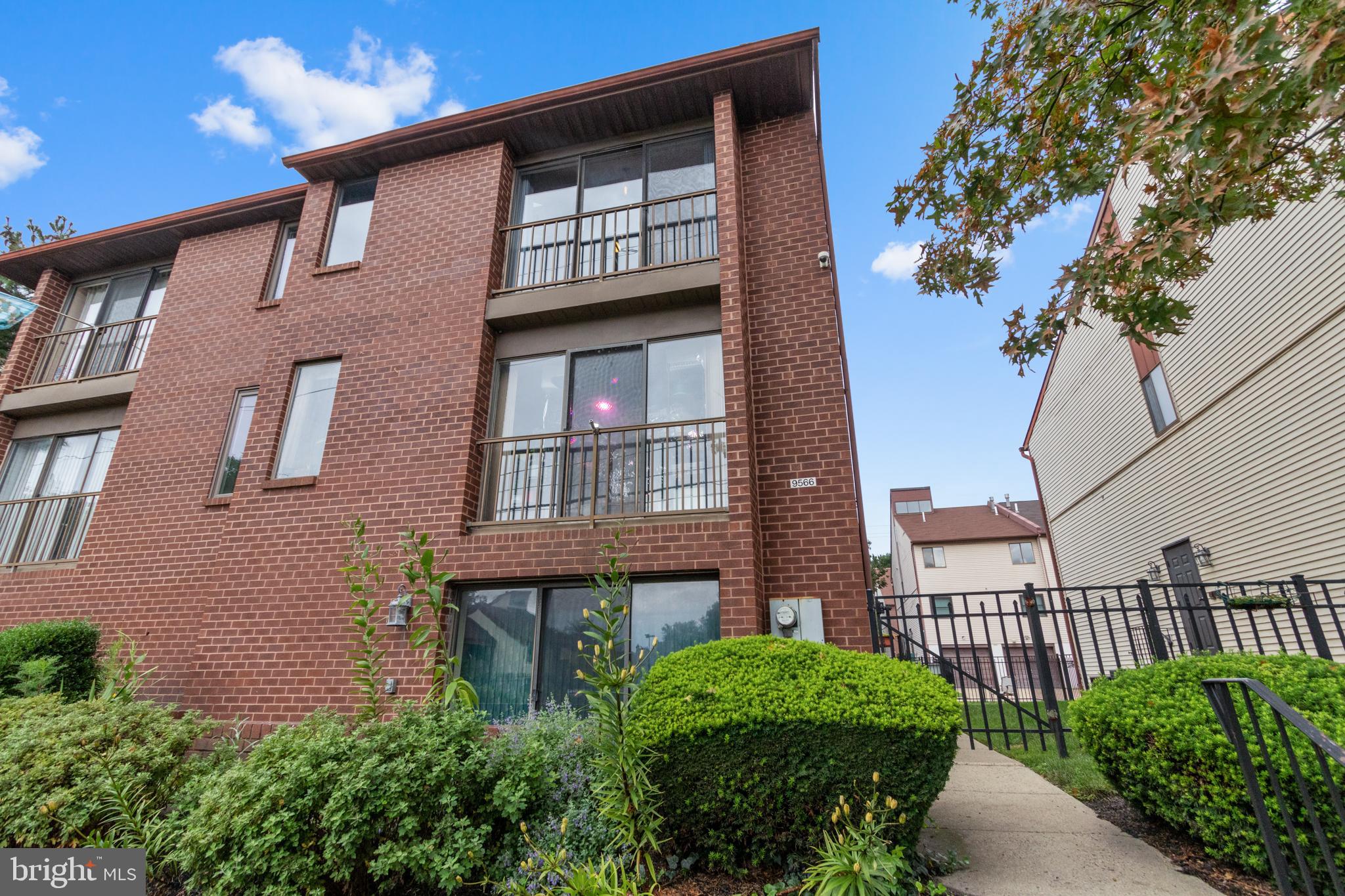 9566 State Rd., Unit 43B Philadelphia, PA 19114 - Photo 1 of 27 Gallery Image 1