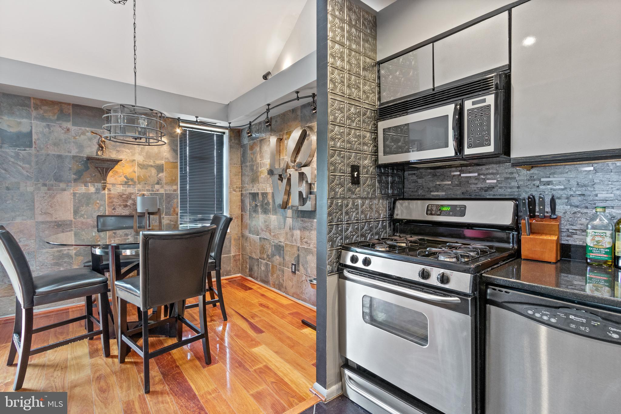 9566 State Rd., Unit 43B Philadelphia, PA 19114 - Photo 12 of 27 Gallery Image 12