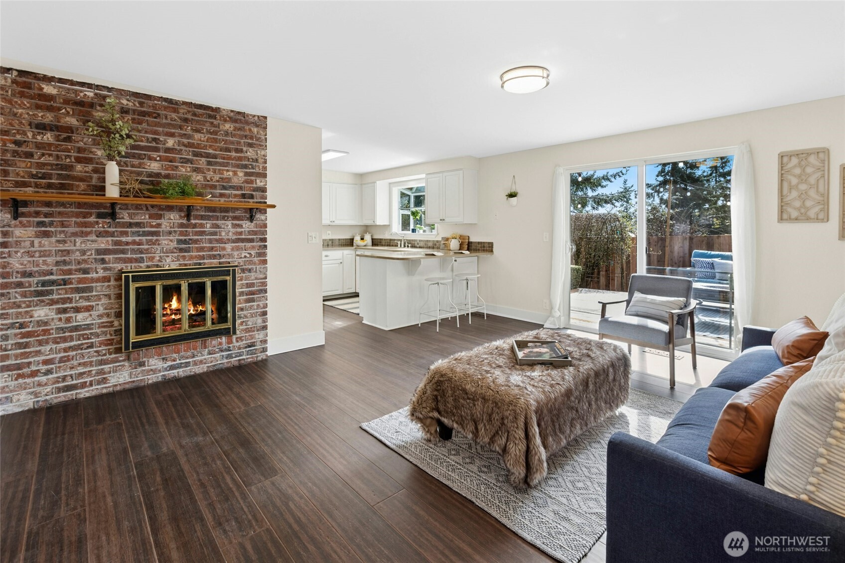 10535 Northeast 196th Street Bothell, WA 98011 - Photo 15 of 38