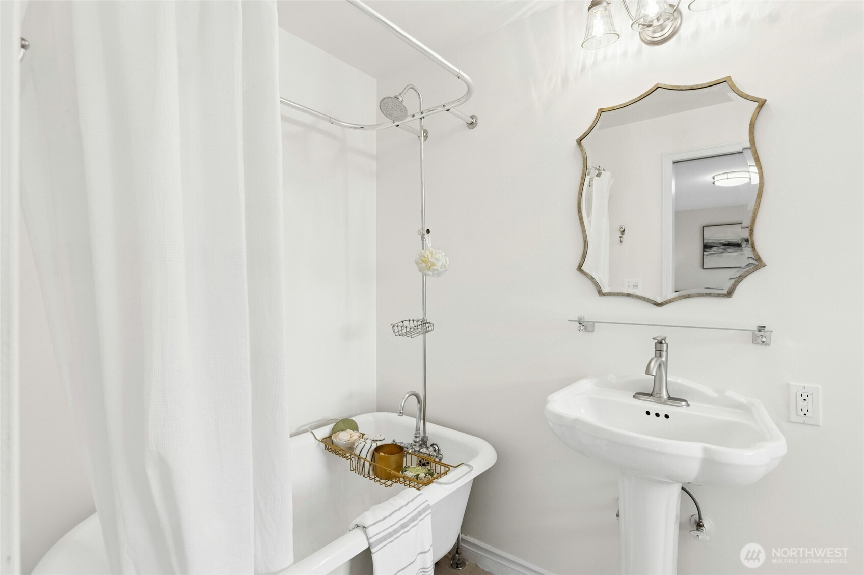 10535 Northeast 196th Street Bothell, WA 98011 - Photo 20 of 38