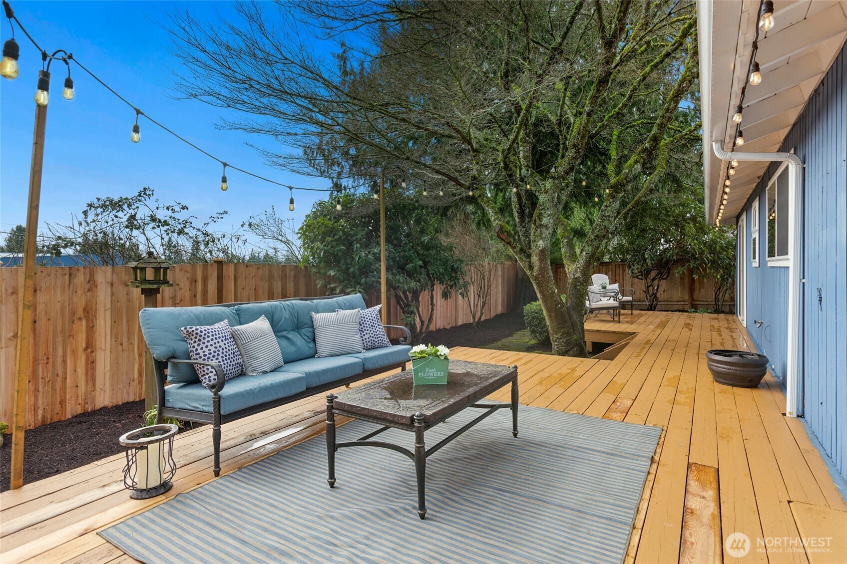 10535 Northeast 196th Street Bothell, WA 98011 - Photo 27 of 38