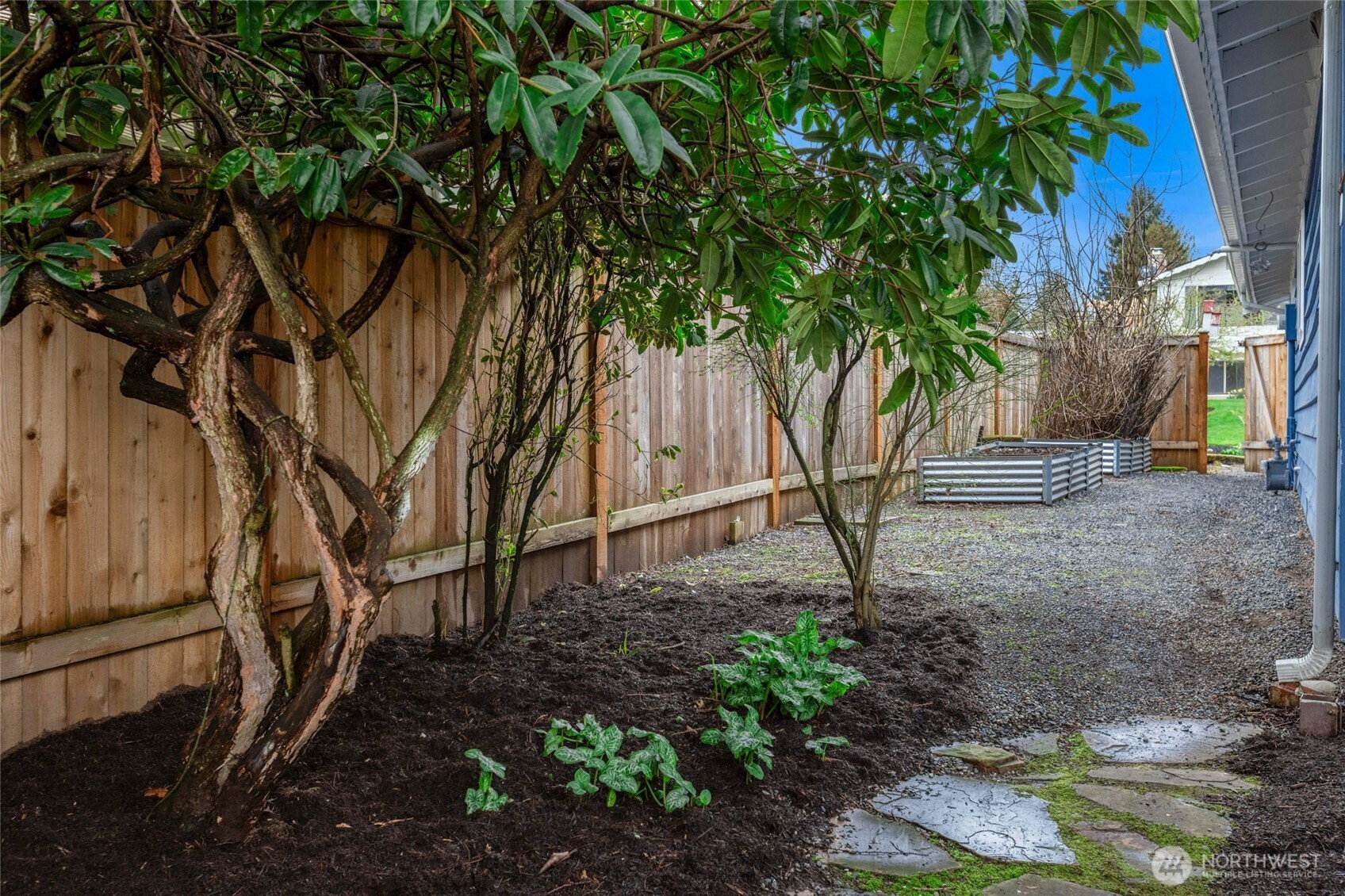 10535 Northeast 196th Street Bothell, WA 98011 - Photo 36 of 38