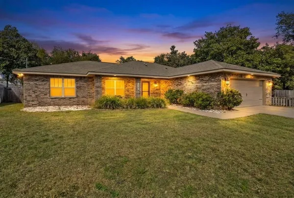 $2,970 | 5424 Maverick Lane, Gulf Breeze, FL 32563