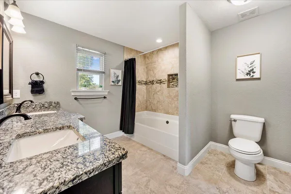 $2,970 | 5424 Maverick Lane, Gulf Breeze, FL 32563